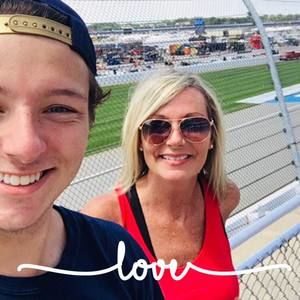 Meet your Posher, Eileen